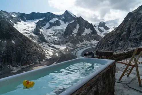 What is The Edge Cold Tub